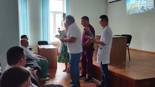 Вручення грамот і подяк співробітникам Інституту